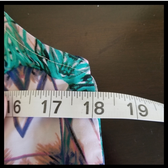 Wayf Ink Blot Palm Tree Tank Top Blouse Size Small - Picture 9 of 10